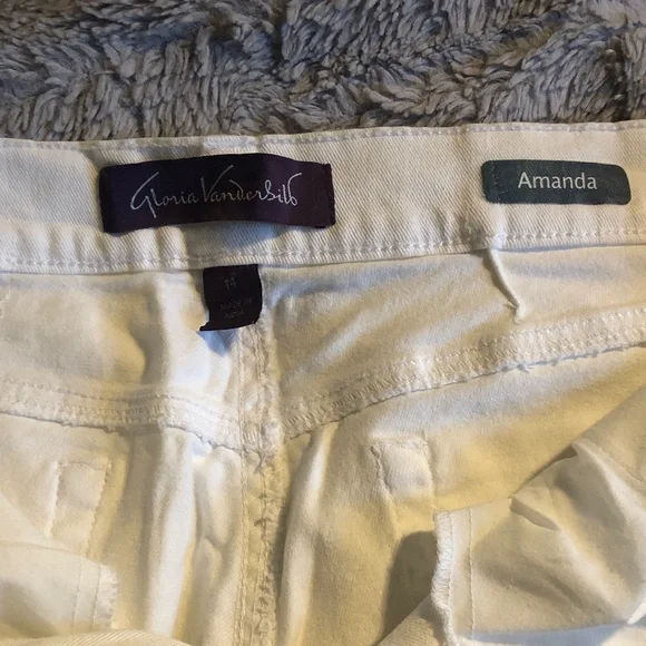 Gloria Vanderbilt Off-White Straight Leg Jeans - Picture 3 of 6